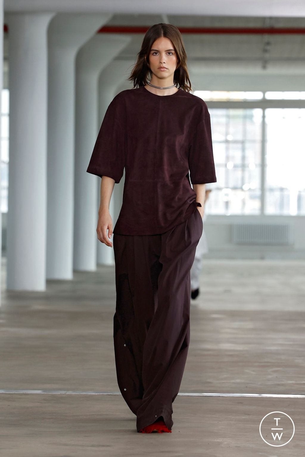 Fashion Week New York Spring/Summer 2025 look 26 from the Tibi collection womenswear