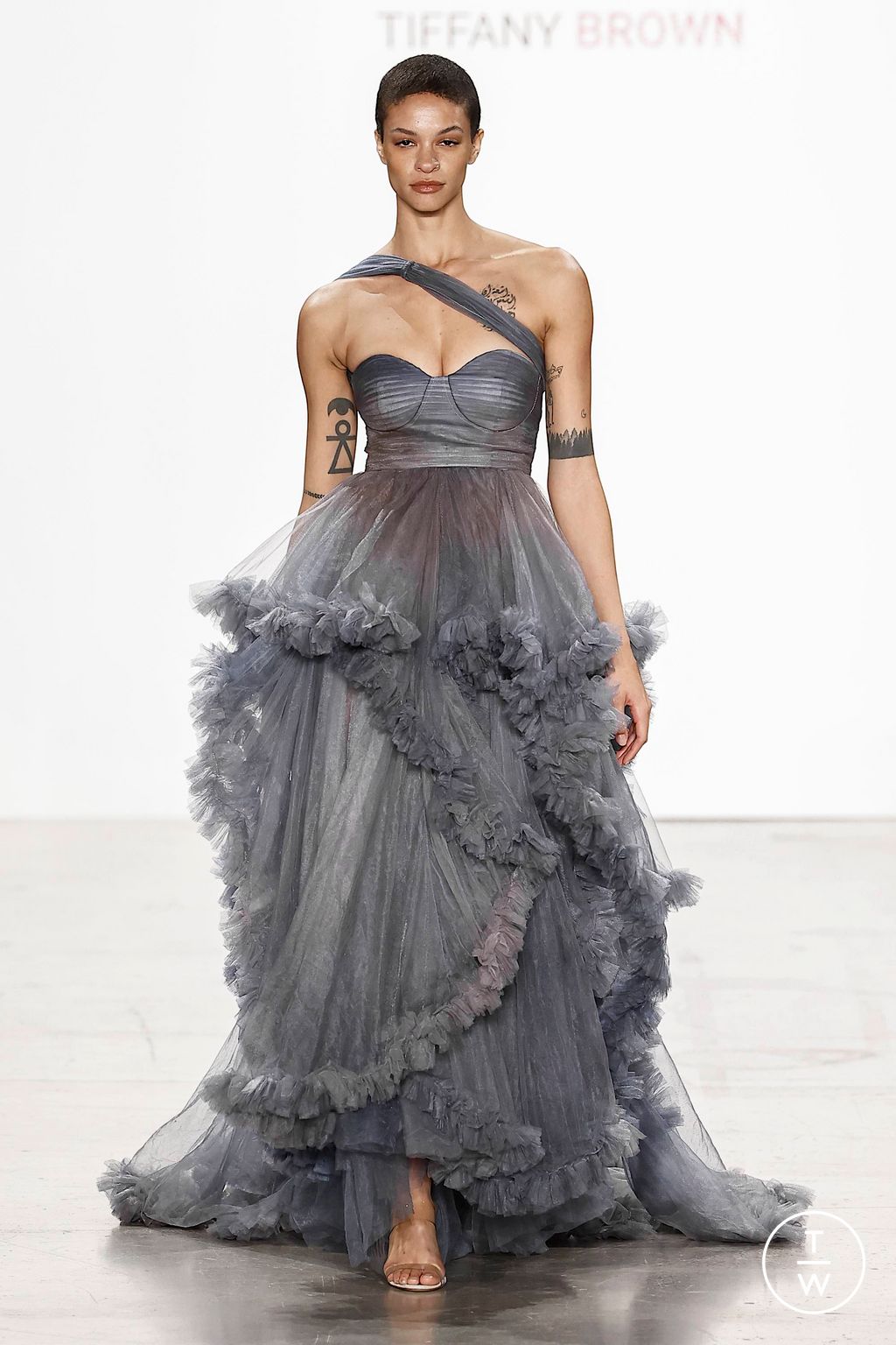 Fashion Week New York Fall/Winter 2023 look 34 de la collection Tiffany Brown Designs womenswear