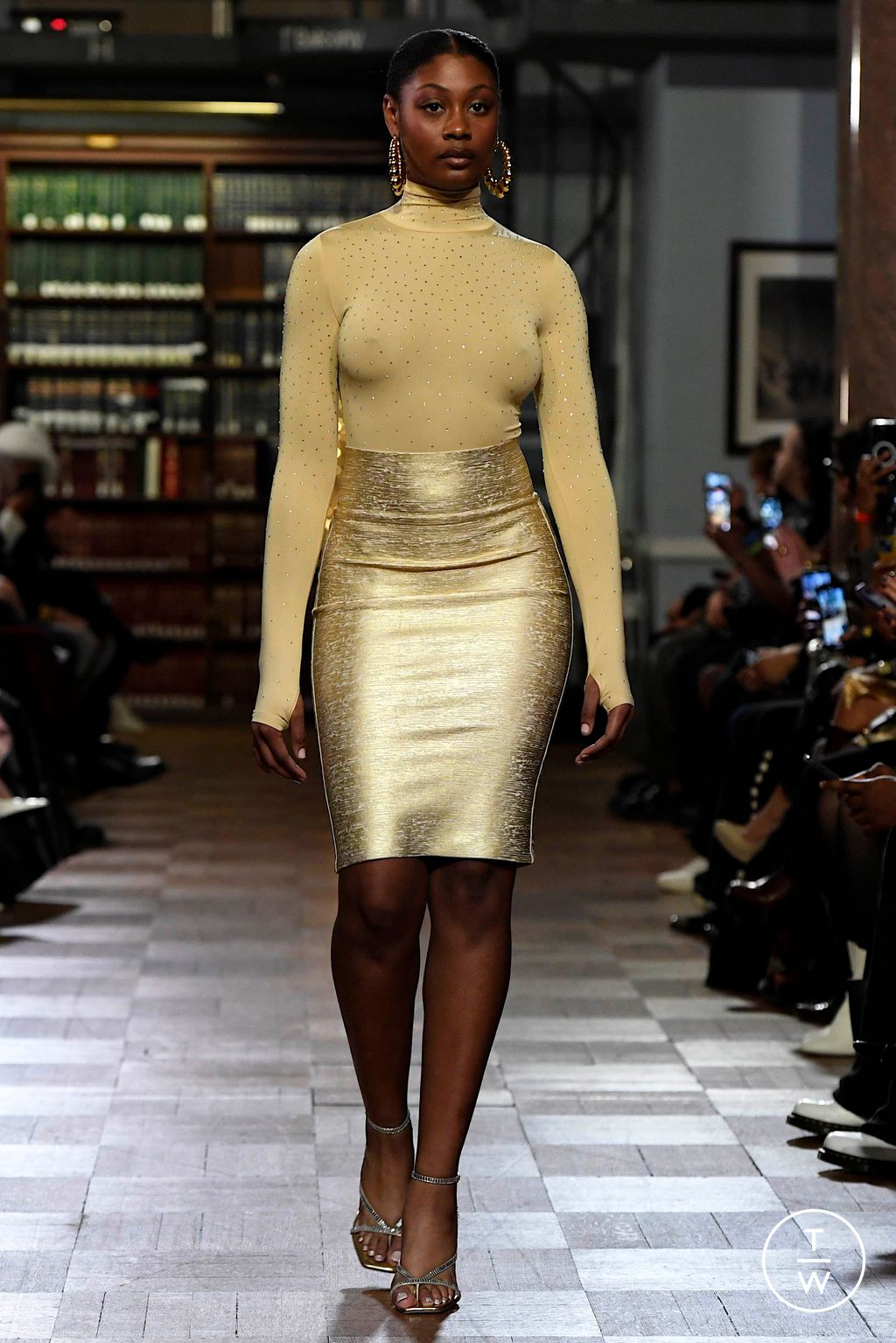 Fashion Week New York Fall/Winter 2024 look 12 from the Tiffany Brown Designs collection 女装