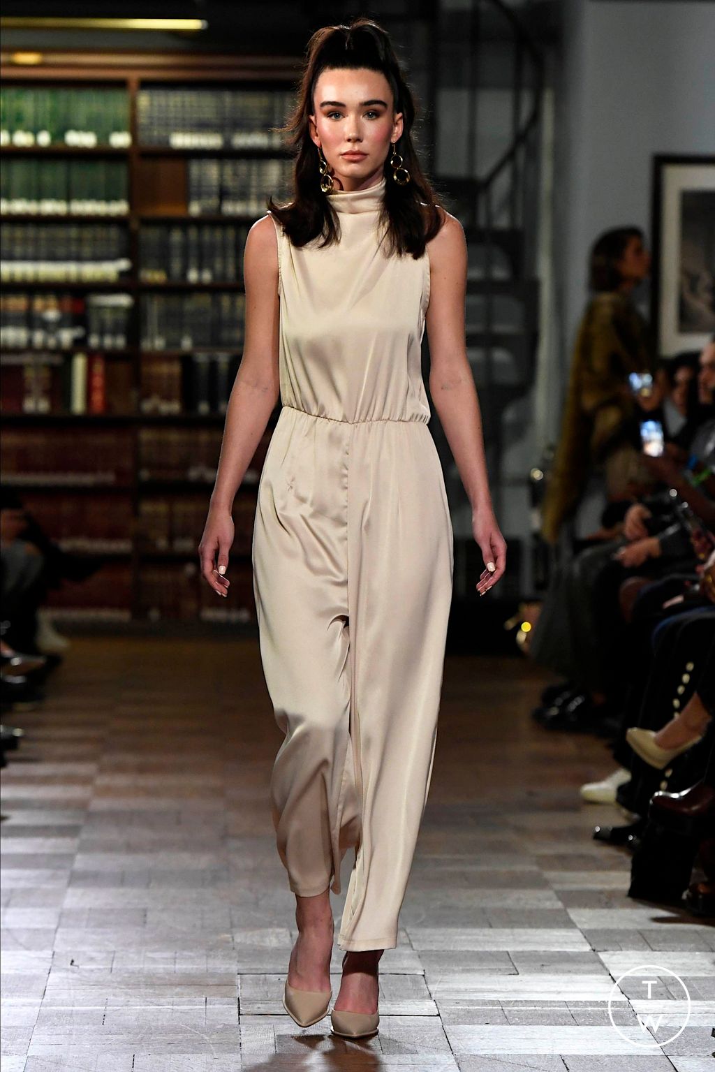 Fashion Week New York Fall/Winter 2024 look 27 from the Tiffany Brown Designs collection womenswear