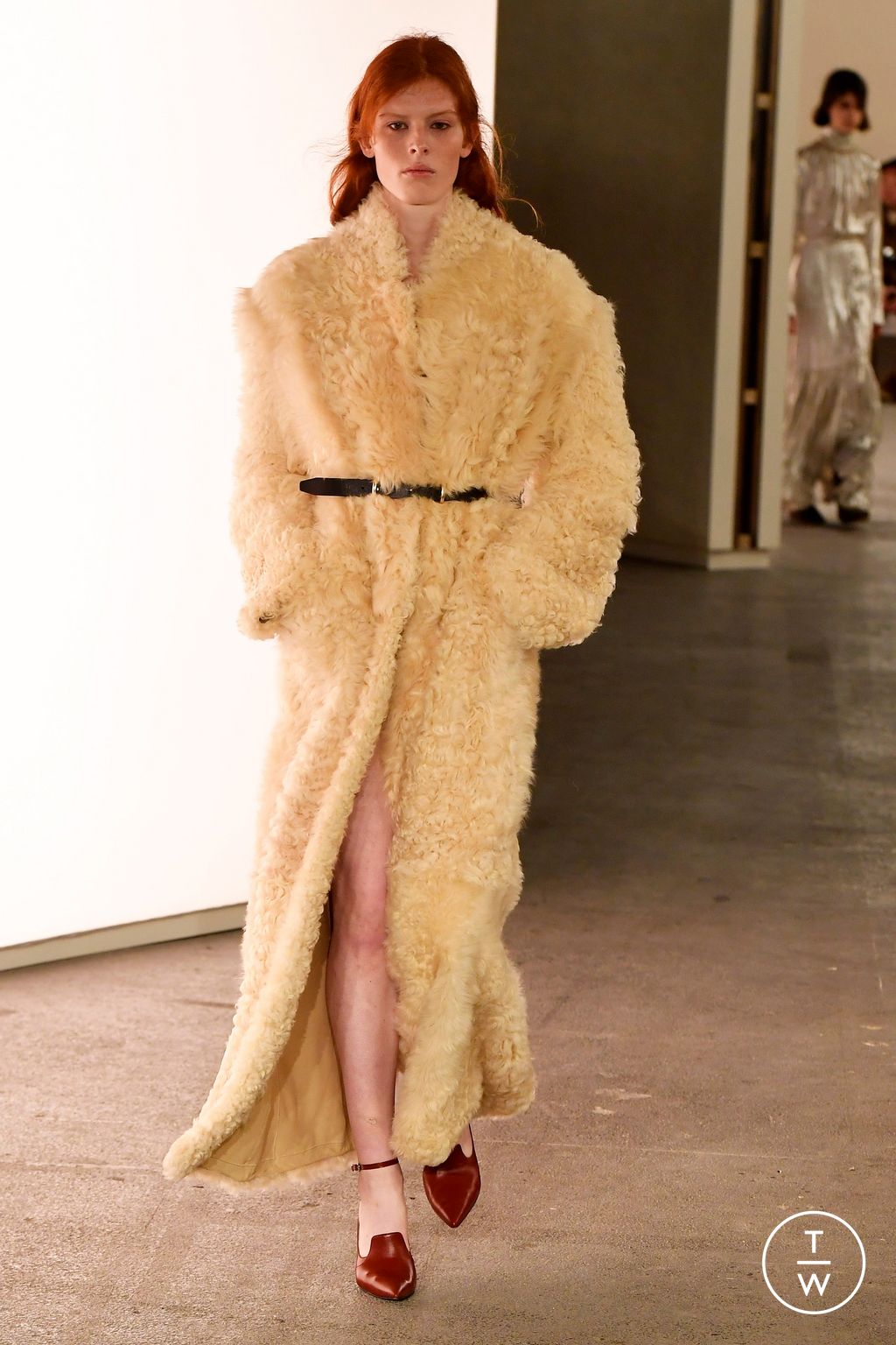 Fashion Week Paris Fall/Winter 2024 look 9 from the Time collection 女装
