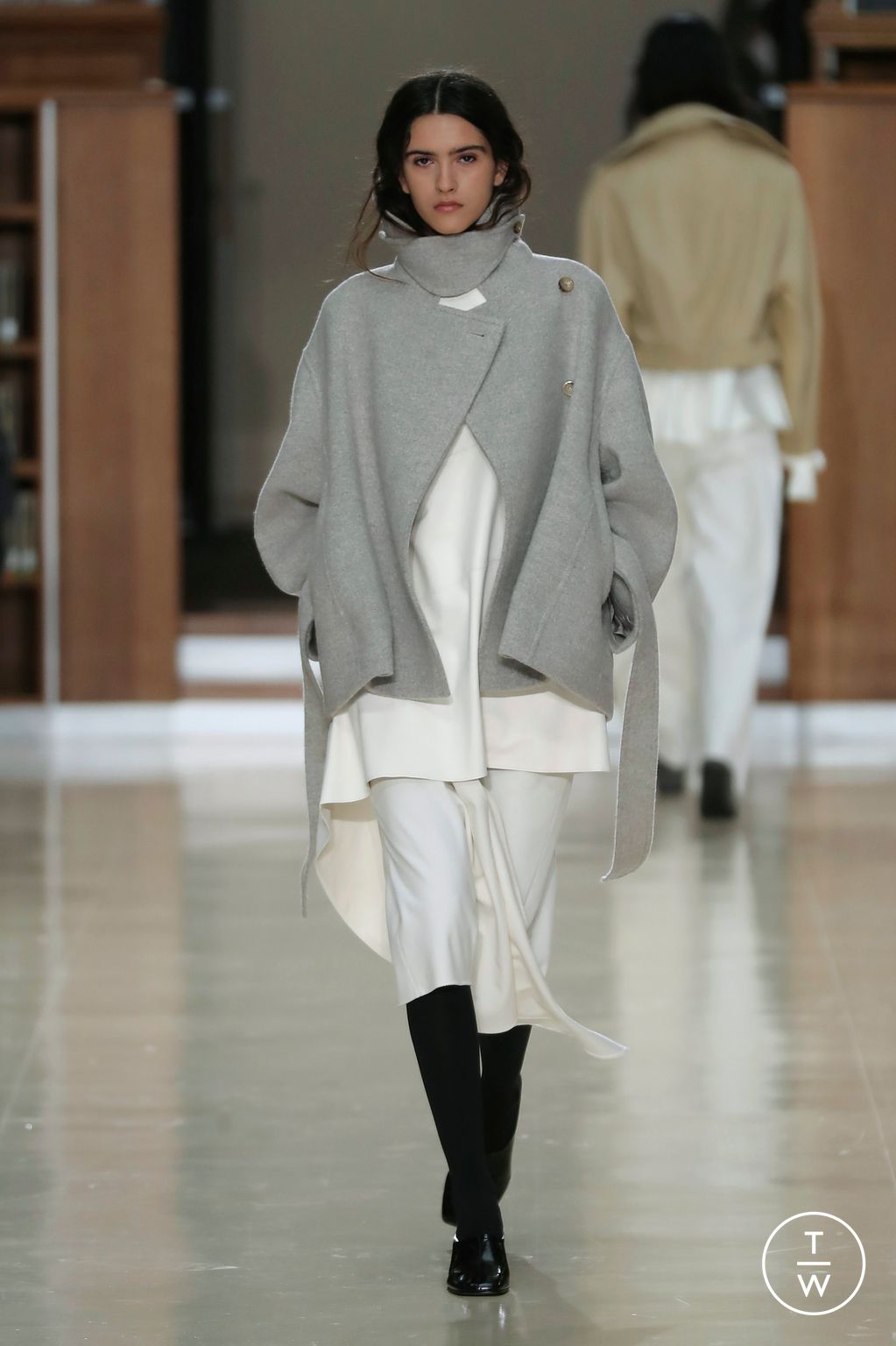 Fashion Week Paris Fall/Winter 2026 look 9 from the Time collection womenswear