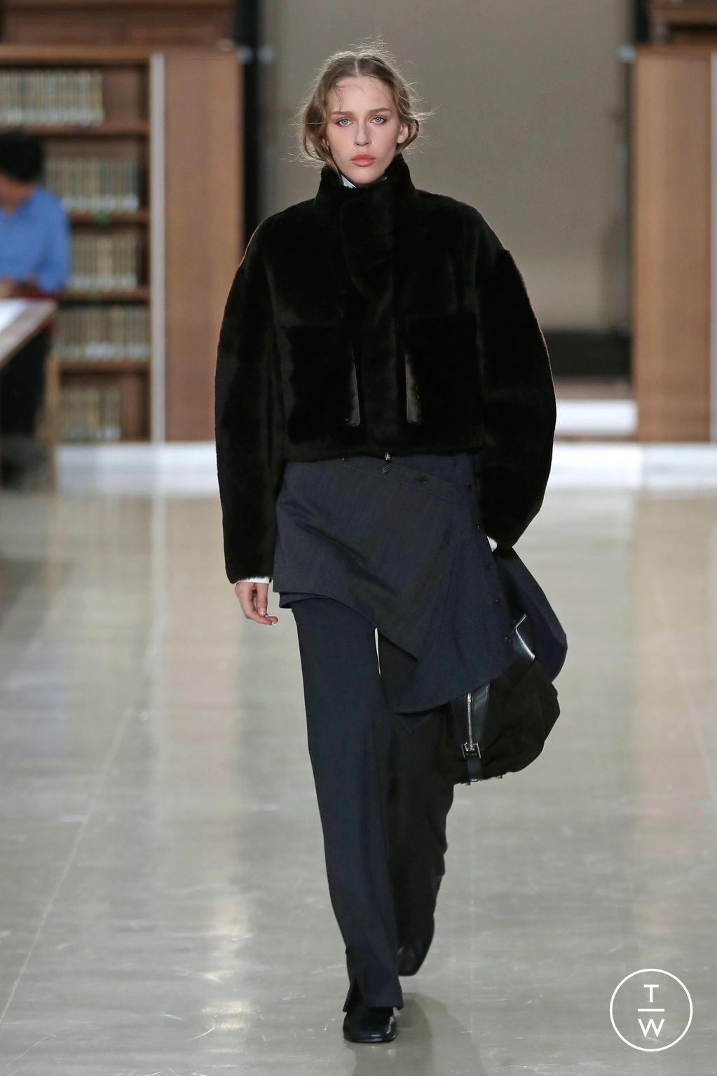 Fashion Week Paris Fall/Winter 2026 look 27 from the Time collection womenswear