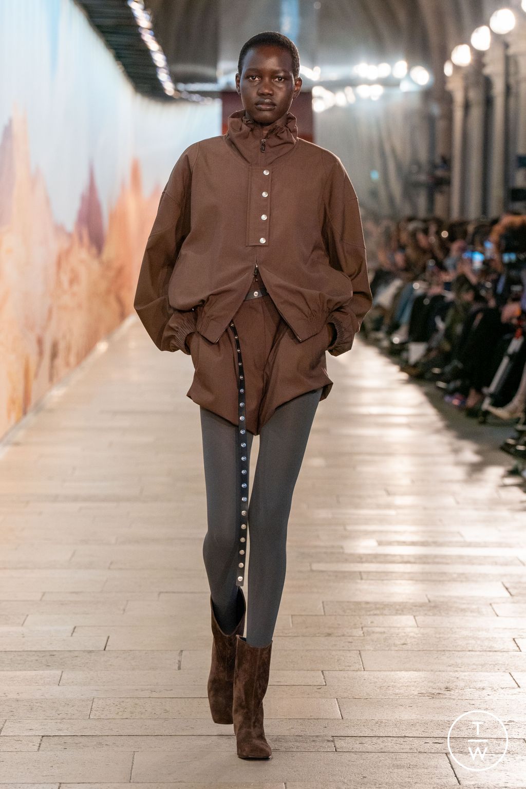 Fashion Week Paris Fall/Winter 2025 look 26 from the Time collection womenswear