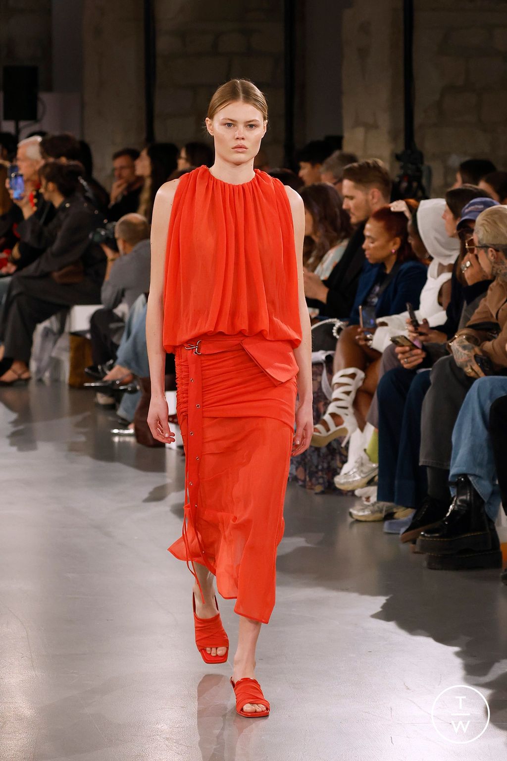Fashion Week Paris Spring/Summer 2025 look 3 from the Time collection womenswear