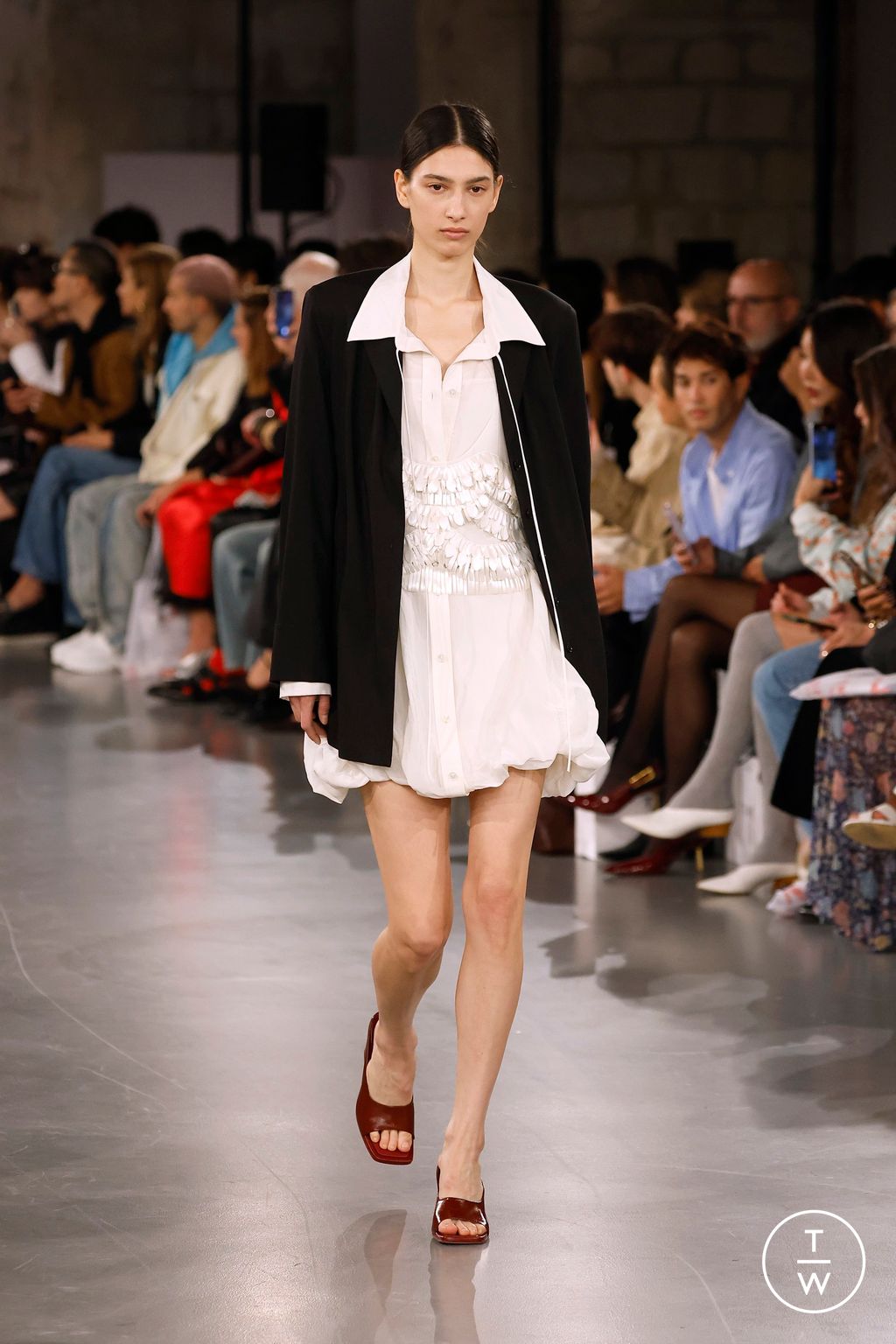 Fashion Week Paris Spring/Summer 2025 look 8 from the Time collection womenswear
