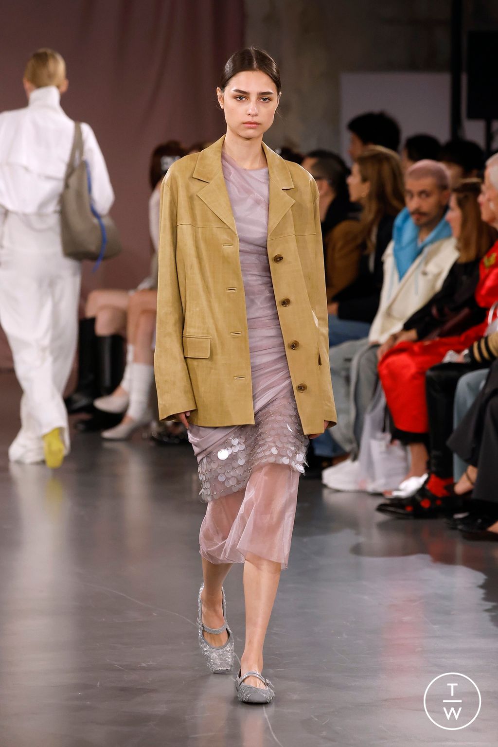 Fashion Week Paris Spring/Summer 2025 look 34 from the Time collection womenswear