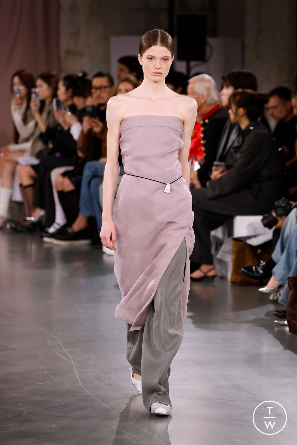 Fashion Week Paris Spring/Summer 2025 look 40 from the Time collection womenswear