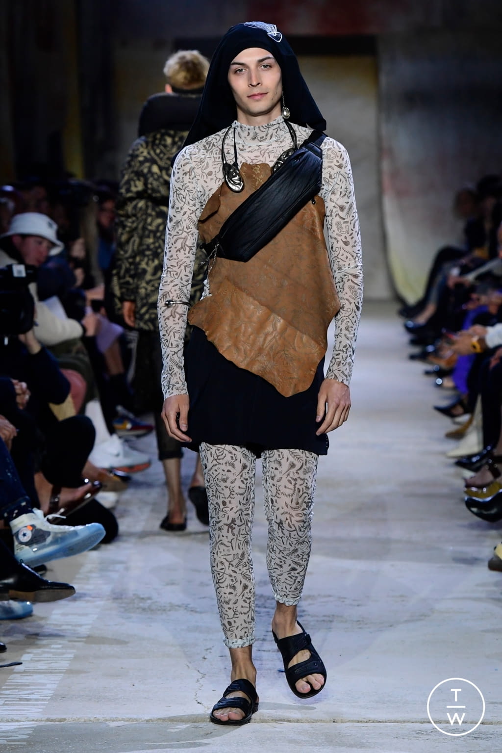 Fashion Week Paris Fall/Winter 2019 look 34 from the Festival de Hyères 2019 collection 女装