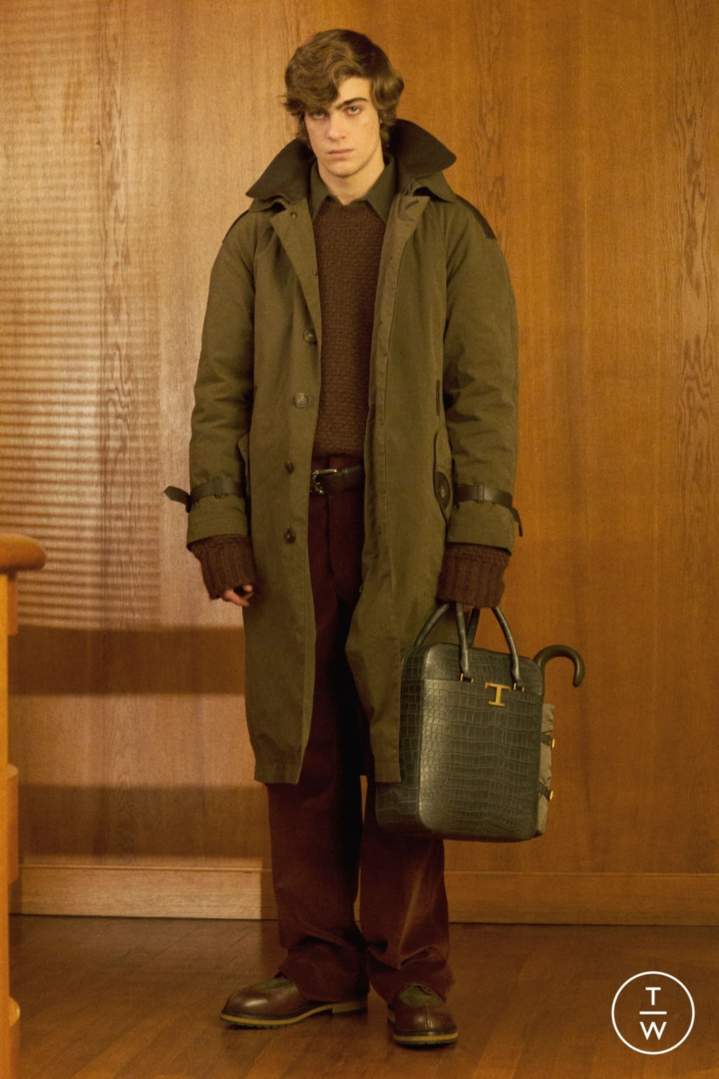 Fashion Week Milan Fall/Winter 2021 look 16 from the Tod's collection menswear