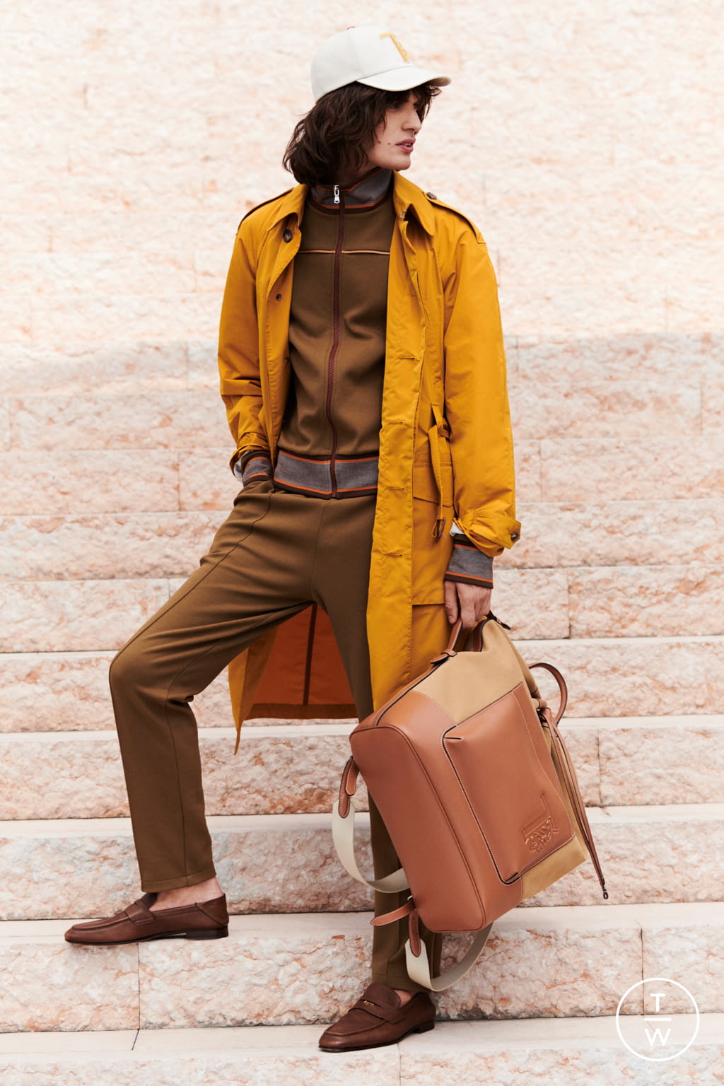 Fashion Week Milan Spring/Summer 2022 look 16 from the Tod's collection menswear