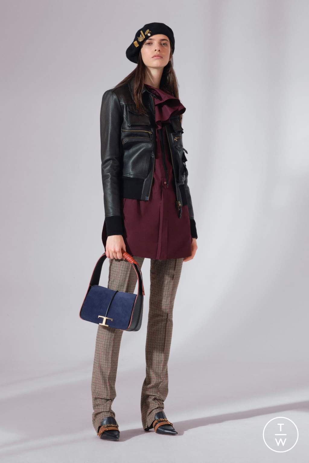 Fashion Week Milan Pre-Fall 2021 look 5 from the Tod's collection womenswear