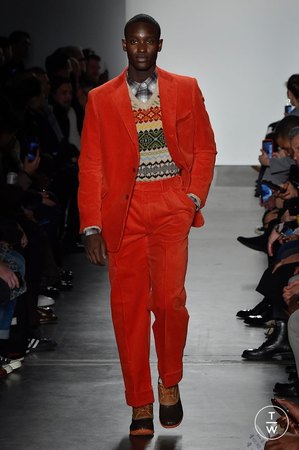 Fashion Week New York Fall/Winter 2020 look 23 from the Todd Snyder collection menswear