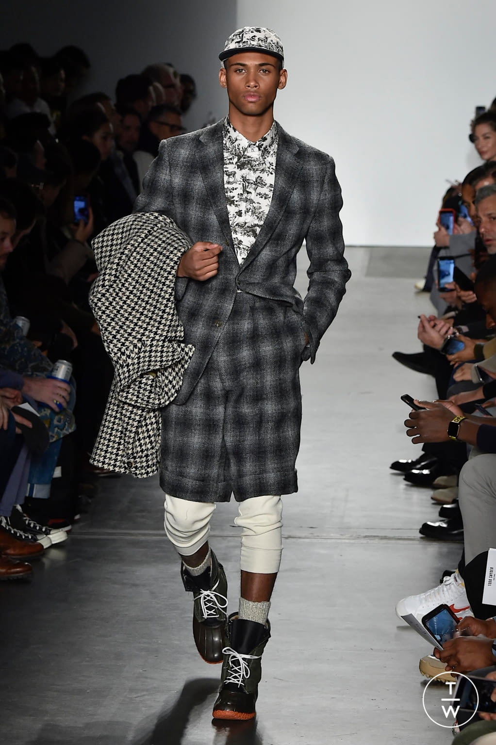 Fashion Week New York Fall/Winter 2020 look 41 from the Todd Snyder collection 男装
