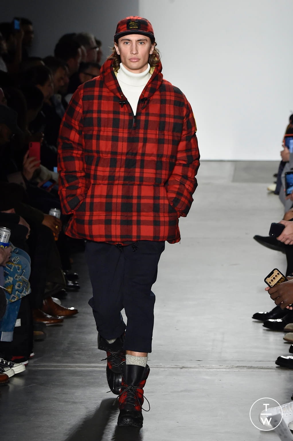 Fashion Week New York Fall/Winter 2020 look 44 from the Todd Snyder collection menswear
