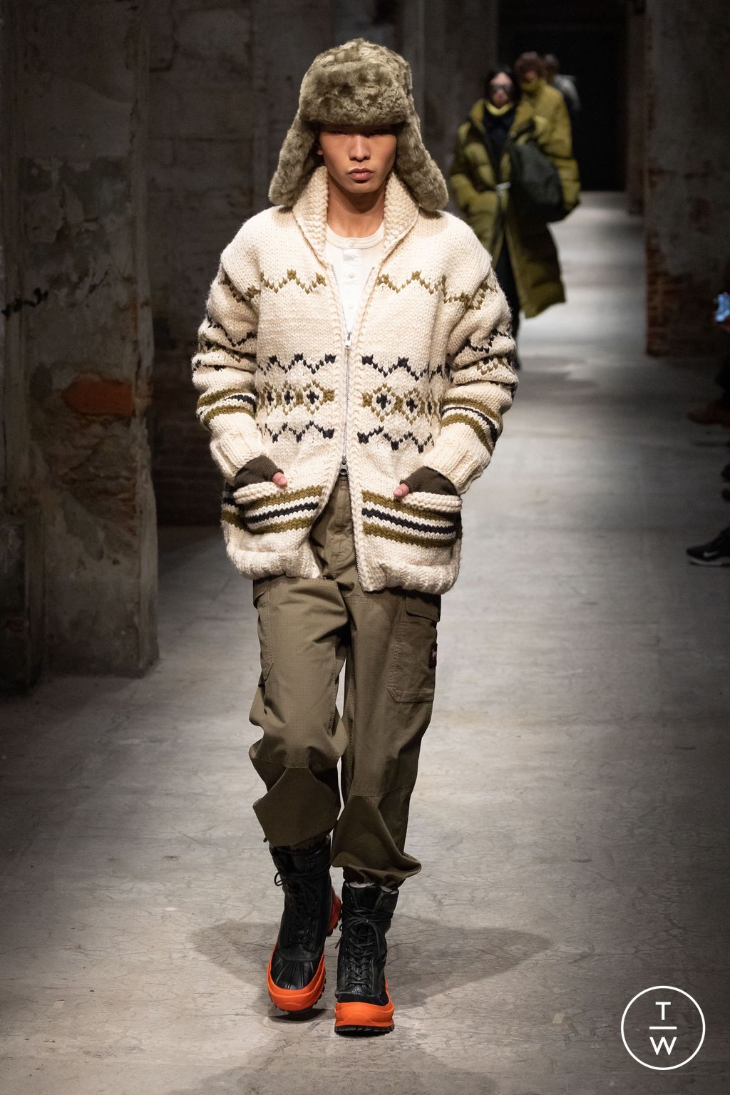 Fashion Week Florence - Pitti Fall/Winter 2024 look 12 de la collection Todd Snyder menswear