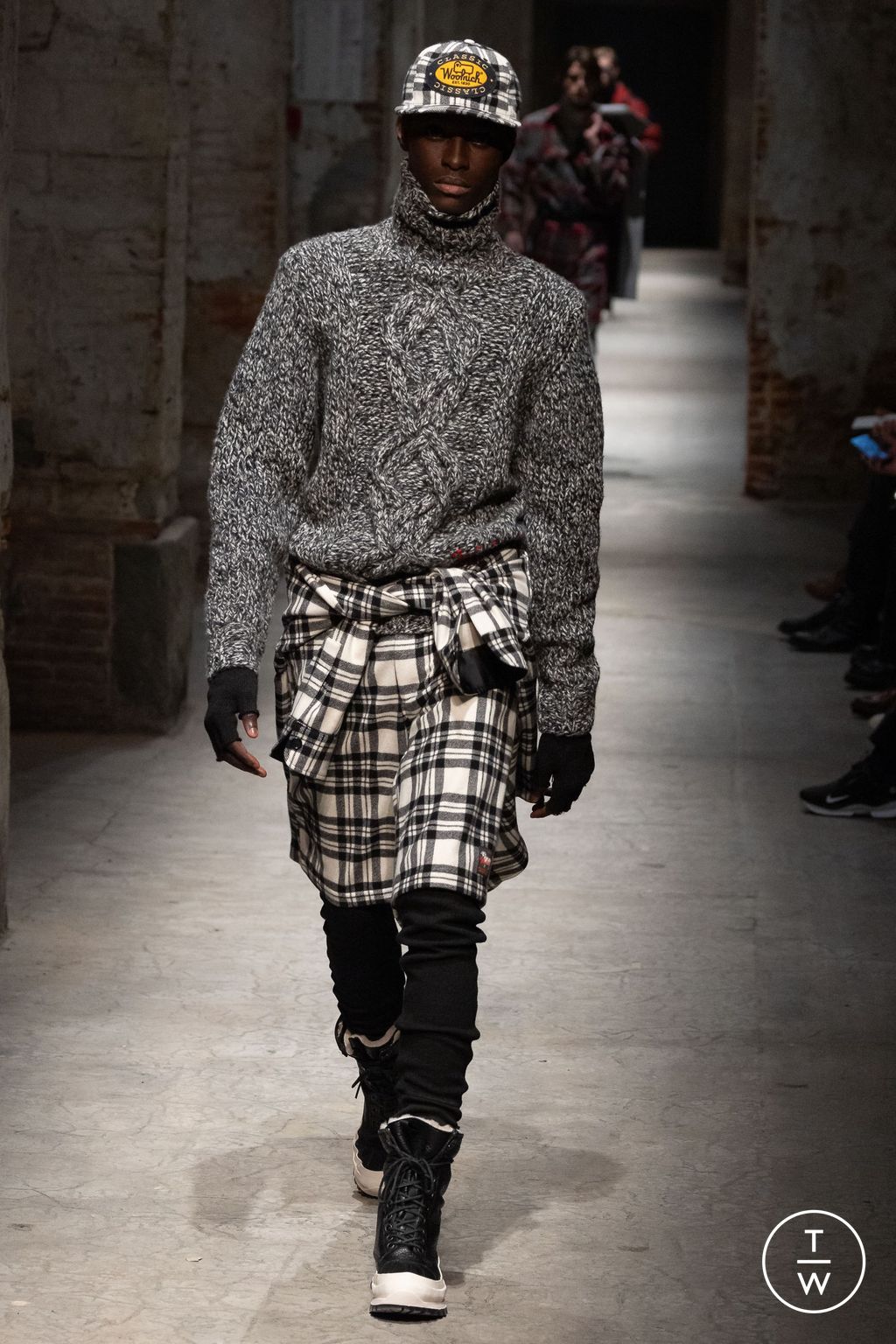 Fashion Week Florence - Pitti Fall/Winter 2024 look 27 from the Todd Snyder collection 男装