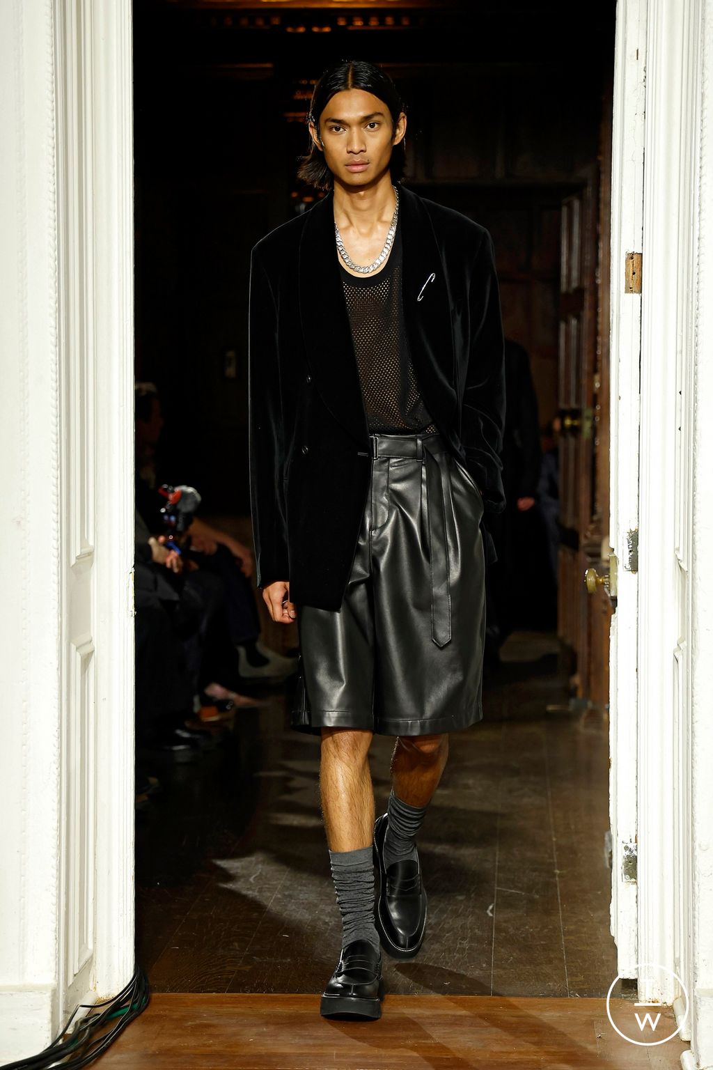 Fashion Week New York Fall/Winter 2025 look 54 from the Todd Snyder collection menswear
