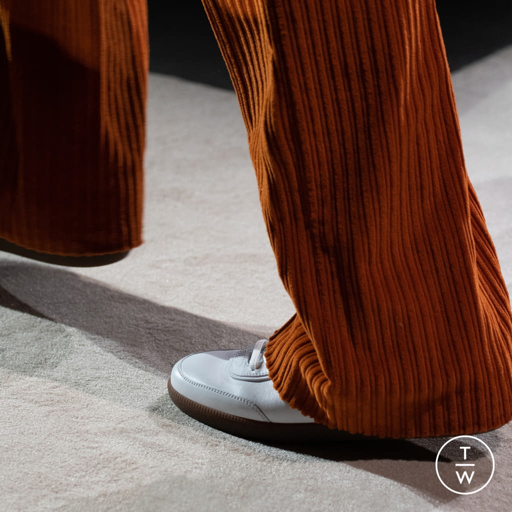 Fashion Week Milan Fall/Winter 2020 look 9 from the Tod's collection womenswear accessories