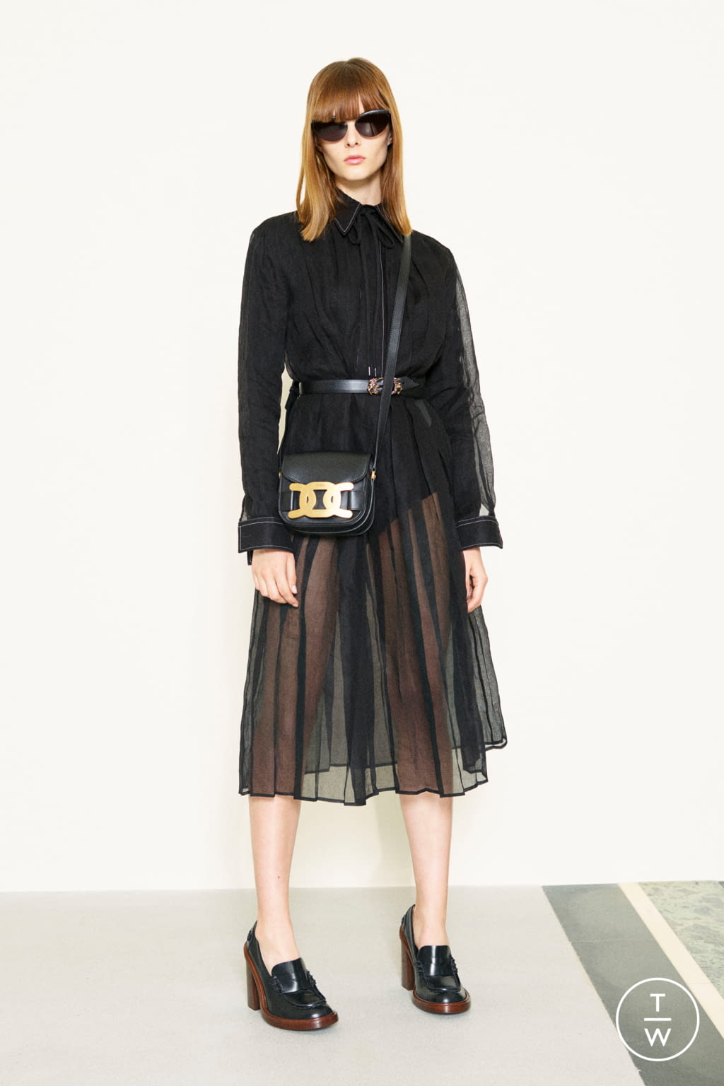 Fashion Week Milan Fall/Winter 2021 look 10 from the Tod's collection womenswear