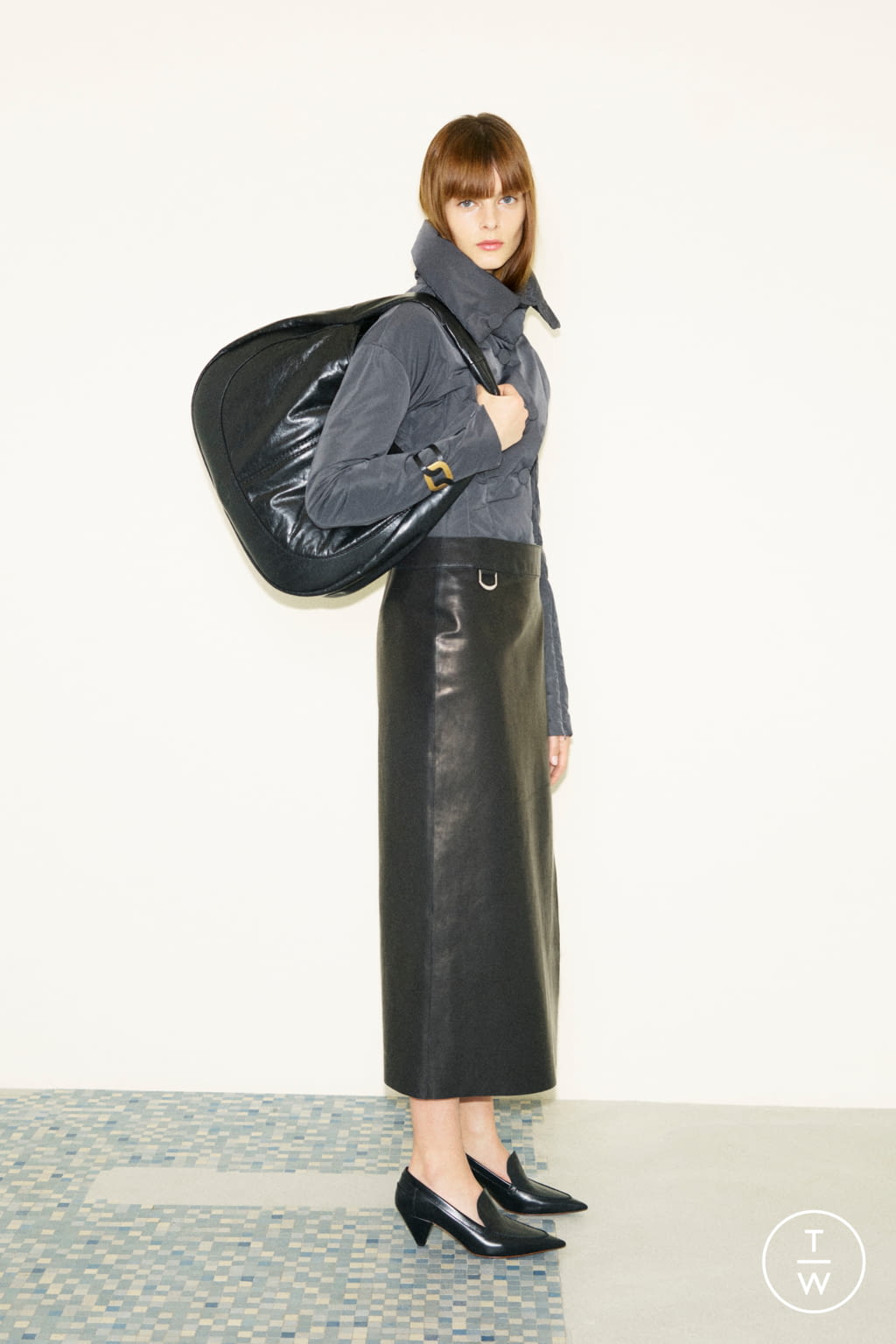 Fashion Week Milan Fall/Winter 2021 look 25 from the Tod's collection 女装