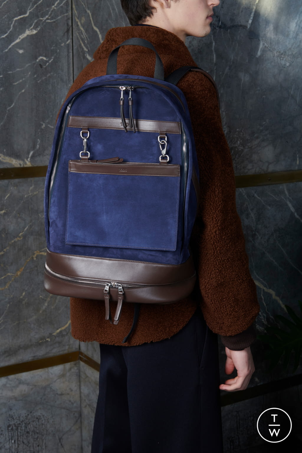 Fashion Week Milan Fall/Winter 2020 look 5 from the Tod's collection menswear accessories