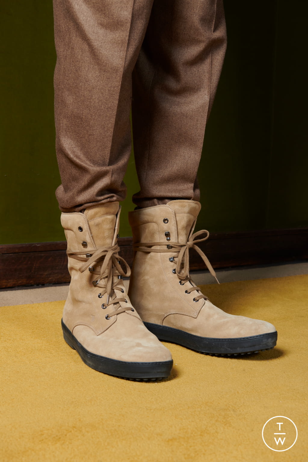 Fashion Week Milan Fall/Winter 2020 look 11 from the Tod's collection menswear accessories