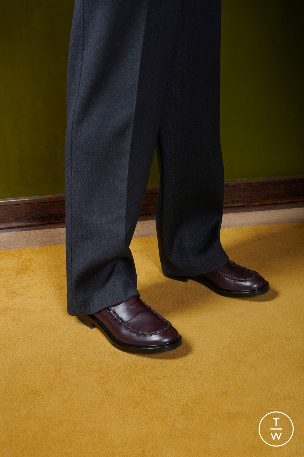 Fashion Week Milan Fall/Winter 2020 look 15 from the Tod's collection menswear accessories