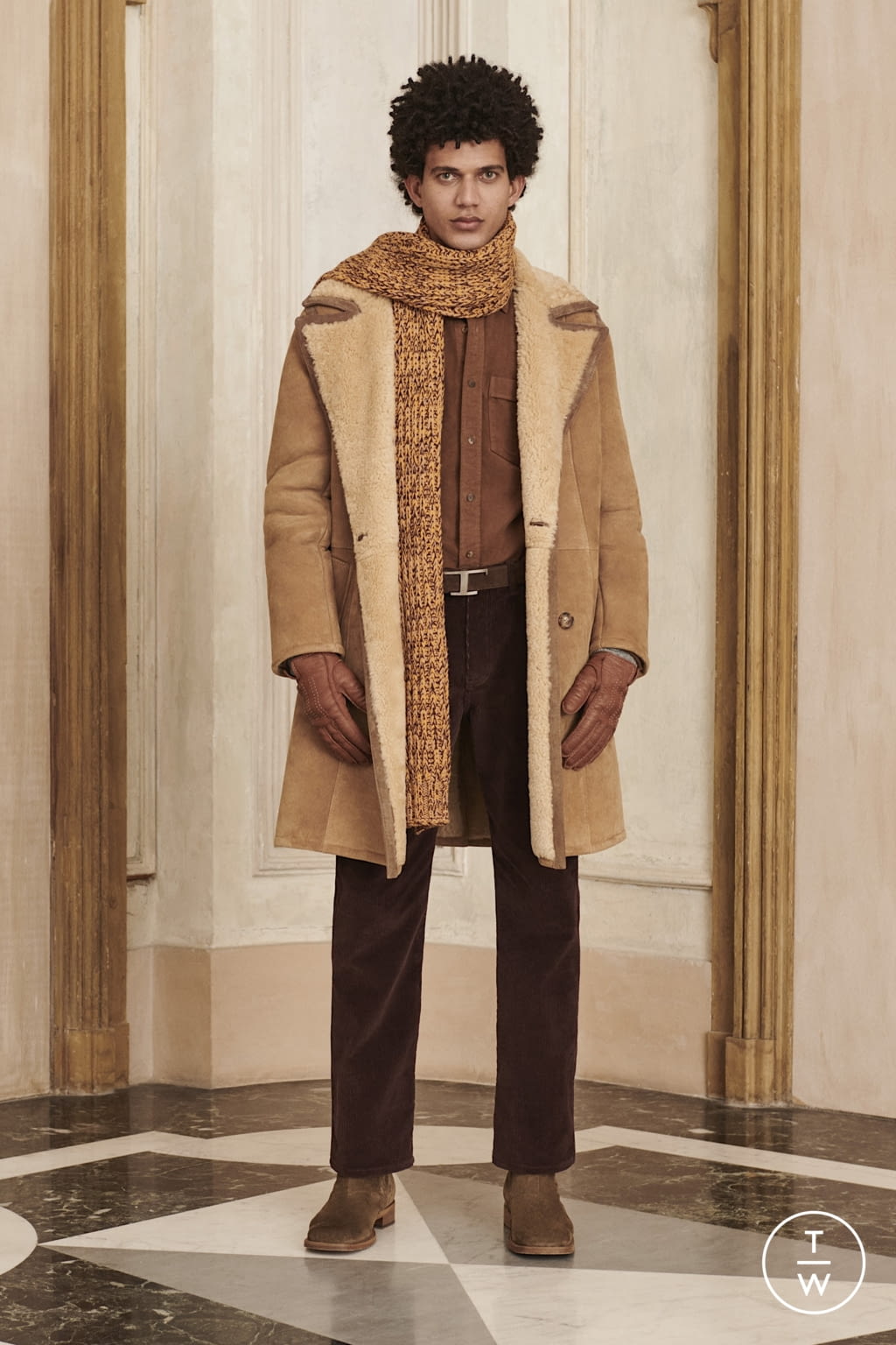 Fashion Week Milan Fall/Winter 2022 look 10 from the Tod's collection 男装