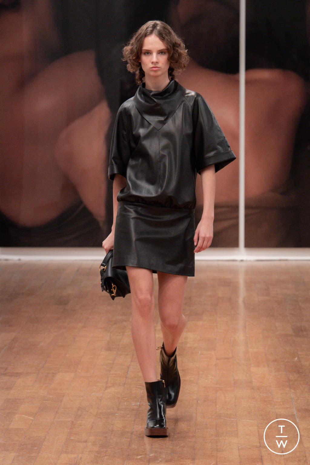 Fashion Week Milan Spring/Summer 2022 look 14 from the Tod's collection 女装