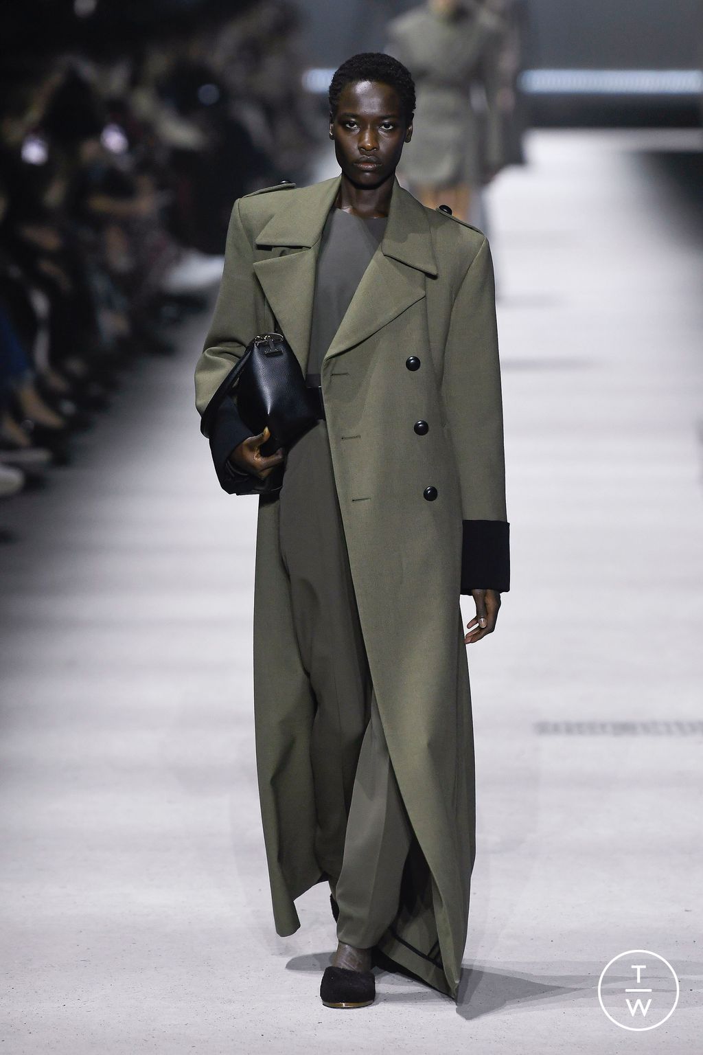Fashion Week Milan Fall/Winter 2023 look 11 from the Tod's collection womenswear