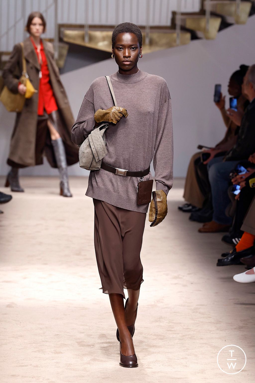 Fashion Week Milan Fall/Winter 2025 look 6 from the Tod's collection womenswear