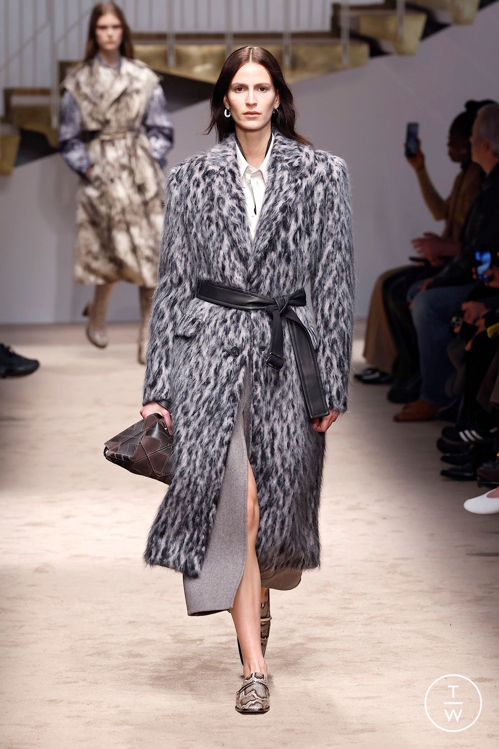 Fashion Week Milan Fall/Winter 2025 look 15 from the Tod's collection 女装