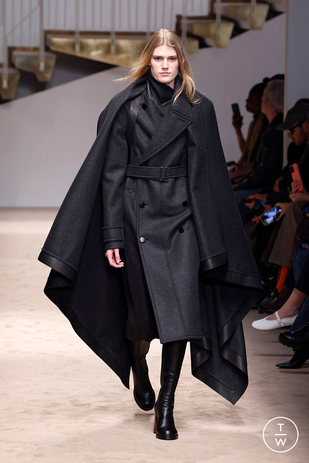 Fashion Week Milan Fall/Winter 2025 look 19 from the Tod's collection womenswear