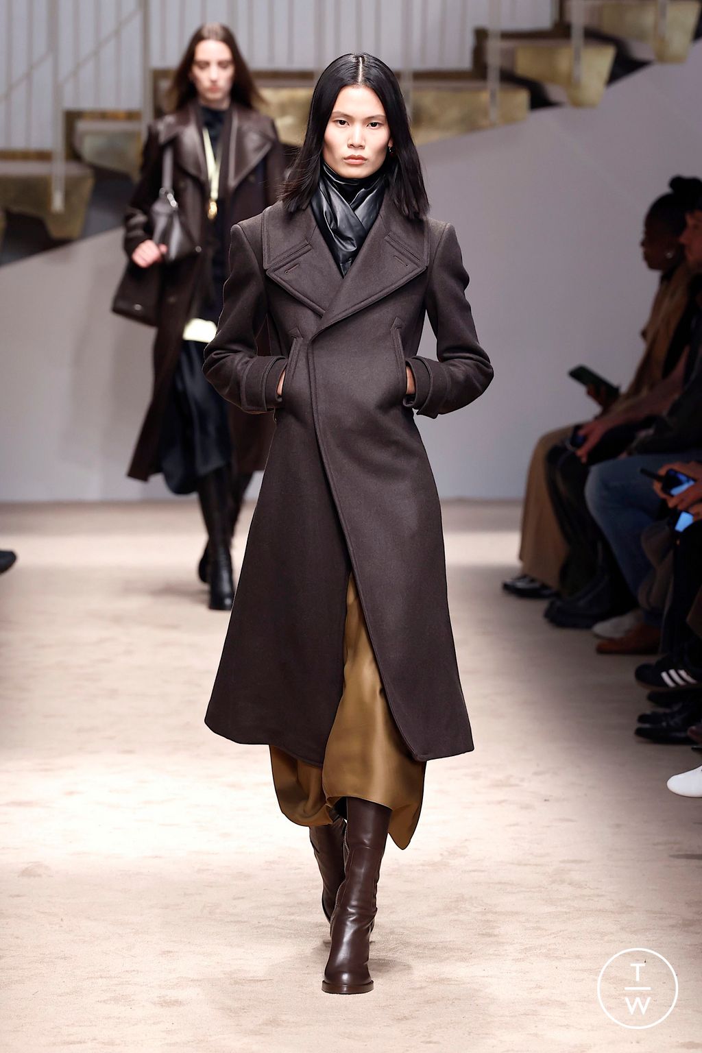 Fashion Week Milan Fall/Winter 2025 look 30 from the Tod's collection womenswear