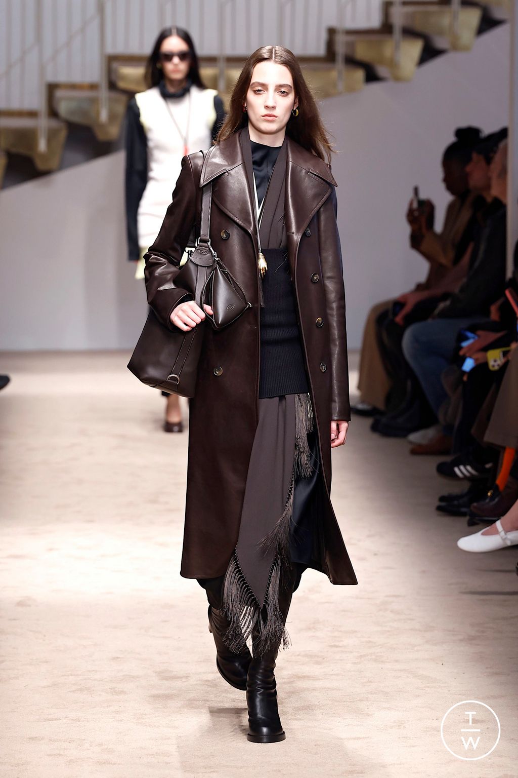Fashion Week Milan Fall/Winter 2025 look 32 from the Tod's collection 女装
