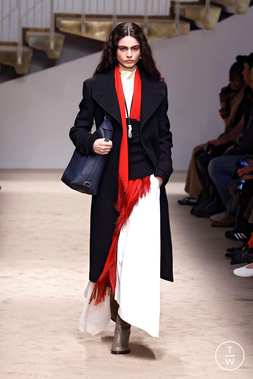 Fashion Week Milan Fall/Winter 2025 look 36 from the Tod's collection womenswear