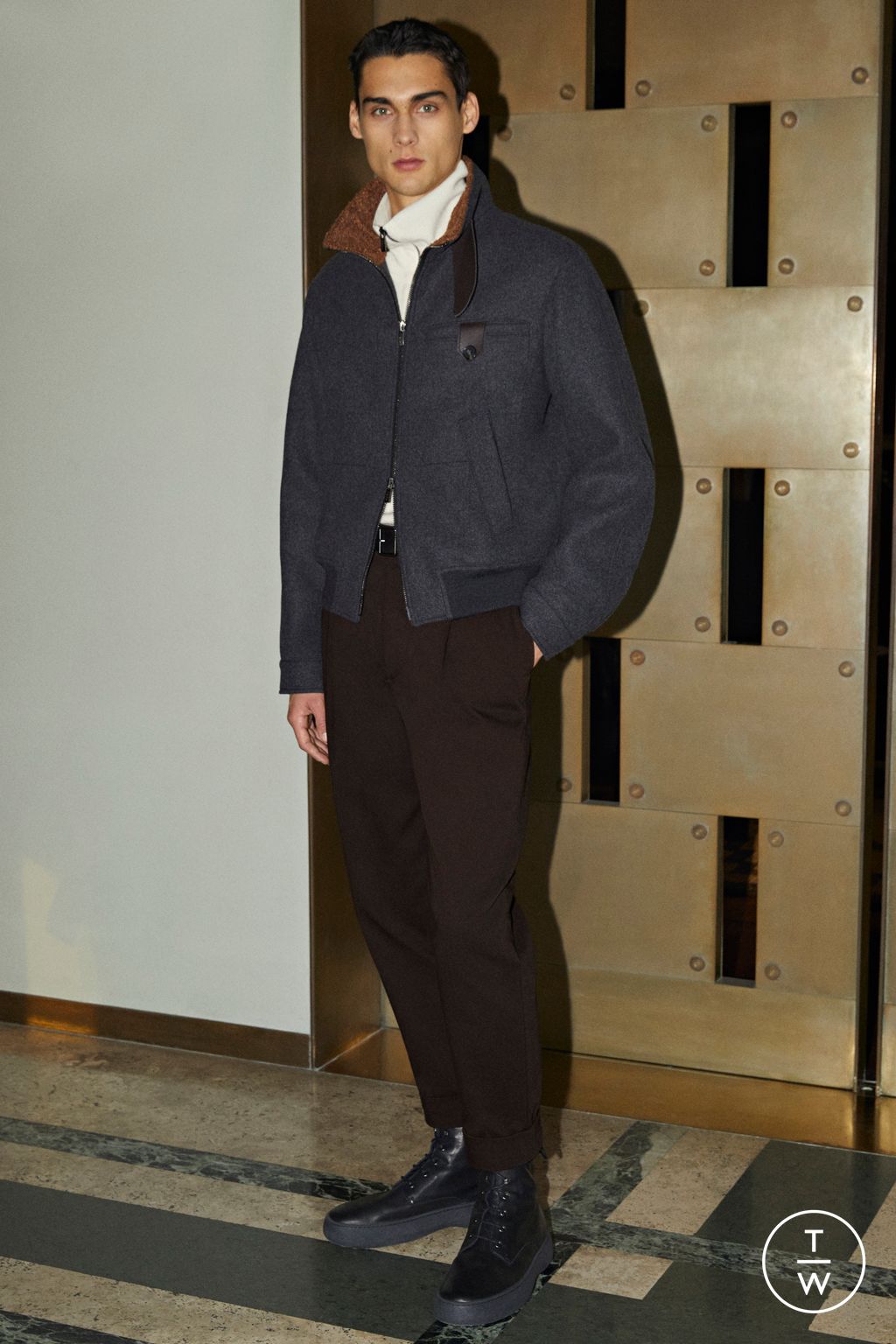 Fashion Week Milan Fall/Winter 2023 look 6 from the Tod's collection menswear