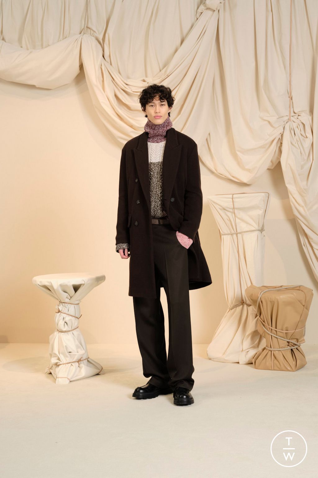 Fashion Week Milan Fall/Winter 2024 look 1 from the Tod's collection 男装