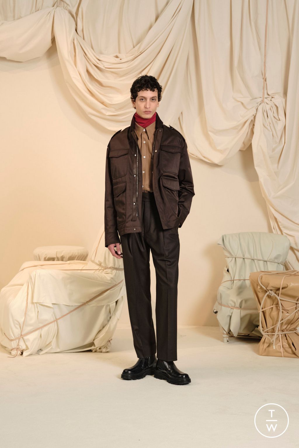 Fashion Week Milan Fall/Winter 2024 look 8 de la collection Tod's menswear