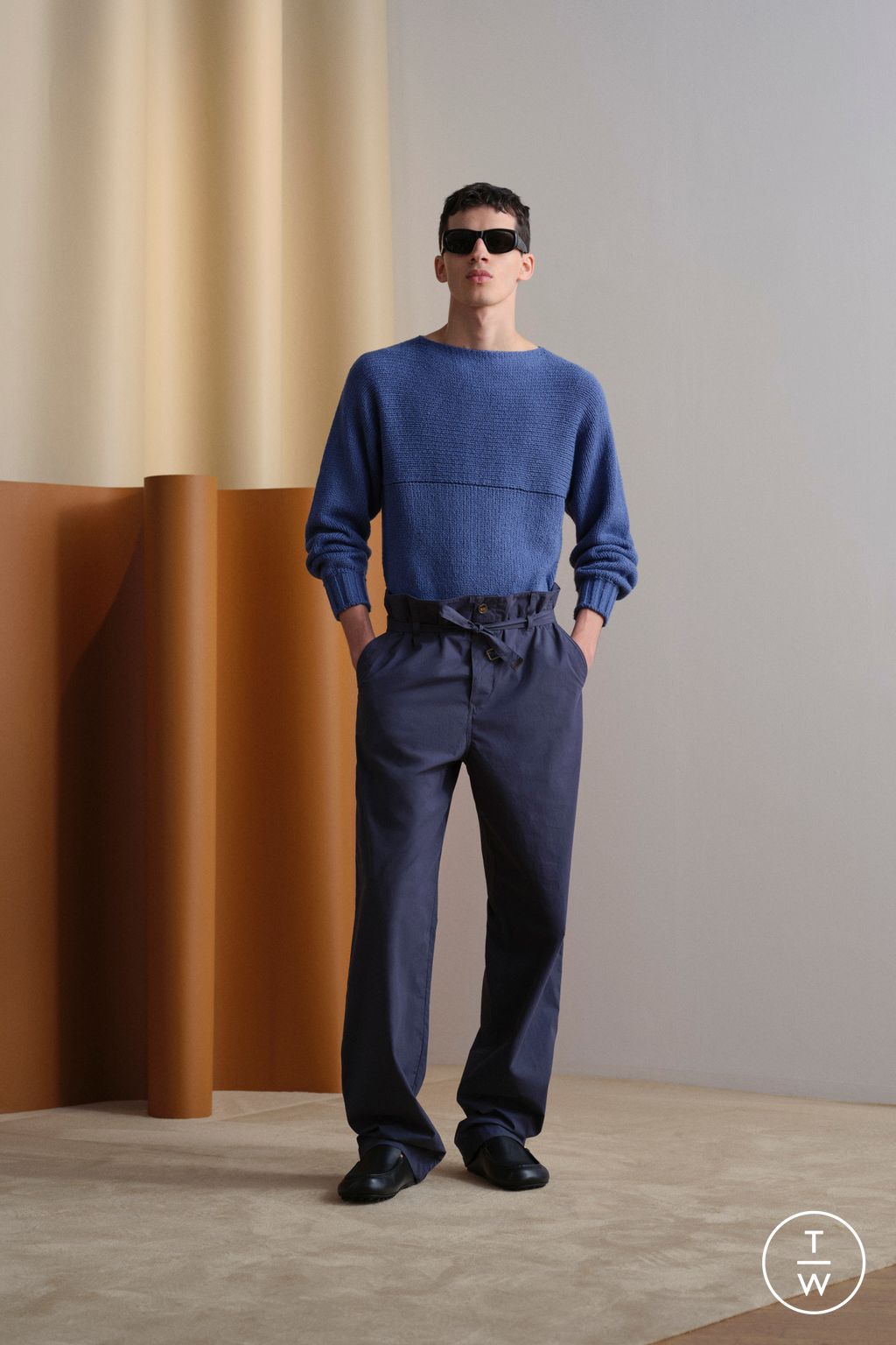 Fashion Week Paris Spring-Summer 2025 look 18 from the Tod's collection 男装