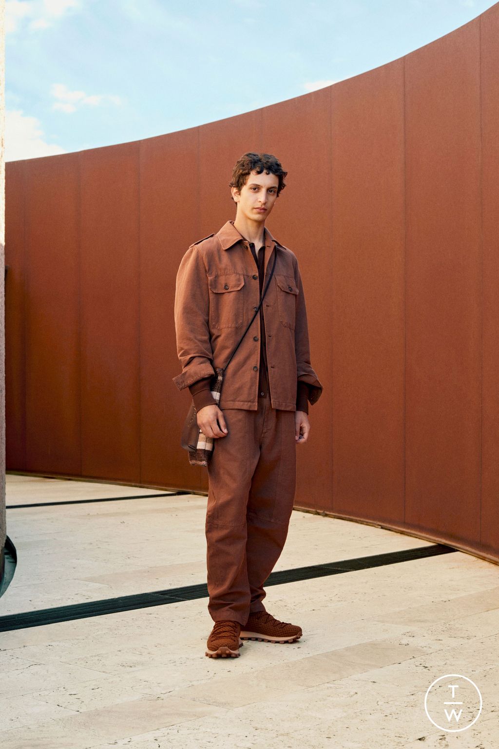 Fashion Week Milan Spring/Summer 2023 look 50 from the Tod's collection menswear