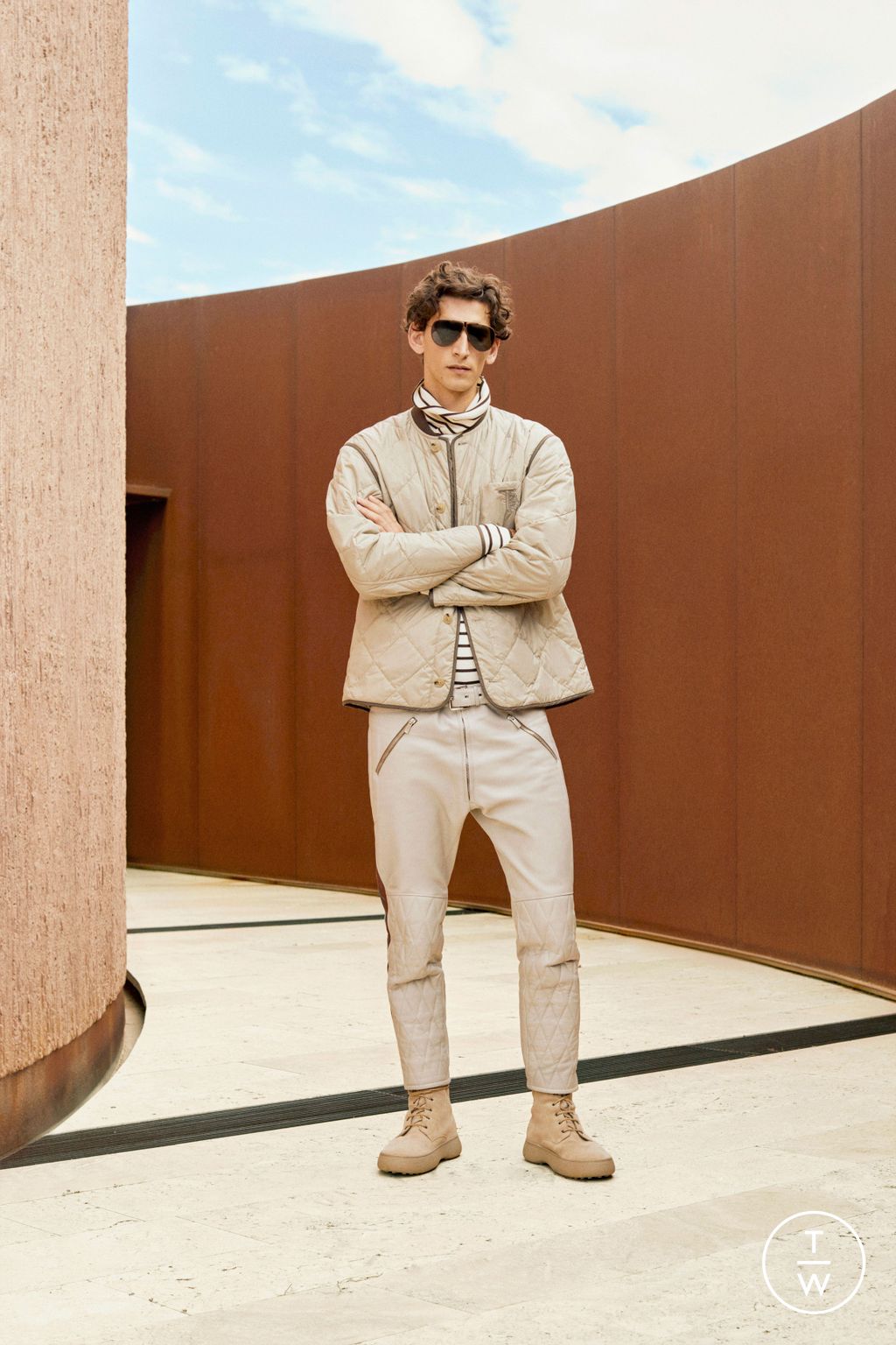 Fashion Week Milan Spring/Summer 2023 look 56 from the Tod's collection 男装