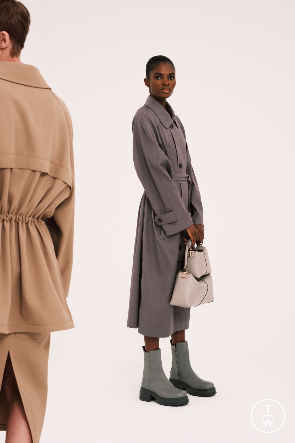 Fashion Week Milan Pre-Fall 2023 look 8 from the Tod's collection womenswear