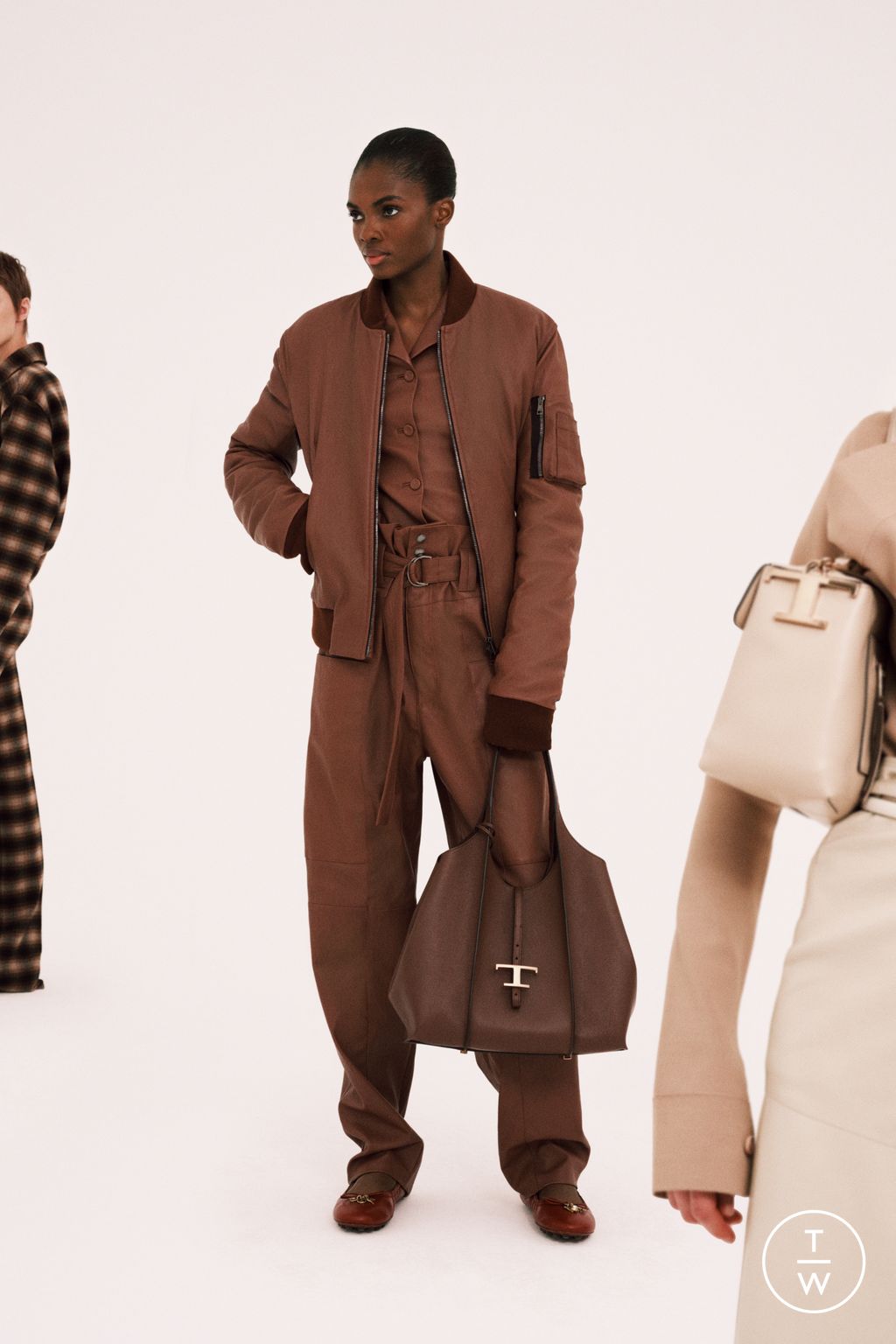 Fashion Week Milan Pre-Fall 2023 look 15 de la collection Tod's womenswear