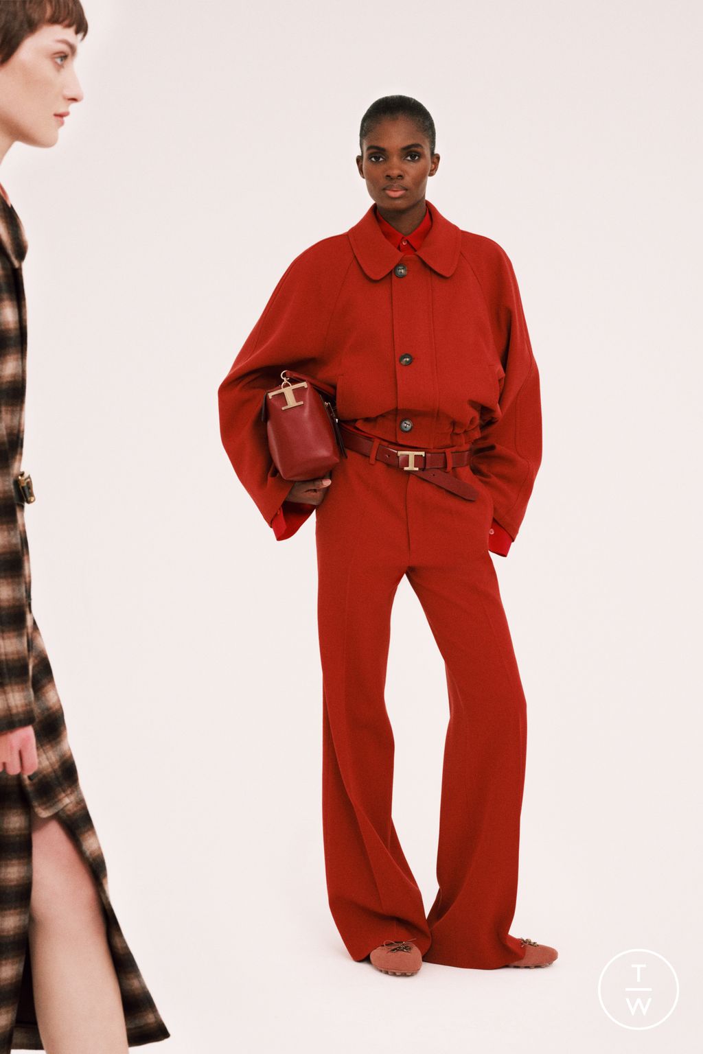 Fashion Week Milan Pre-Fall 2023 look 18 from the Tod's collection 女装
