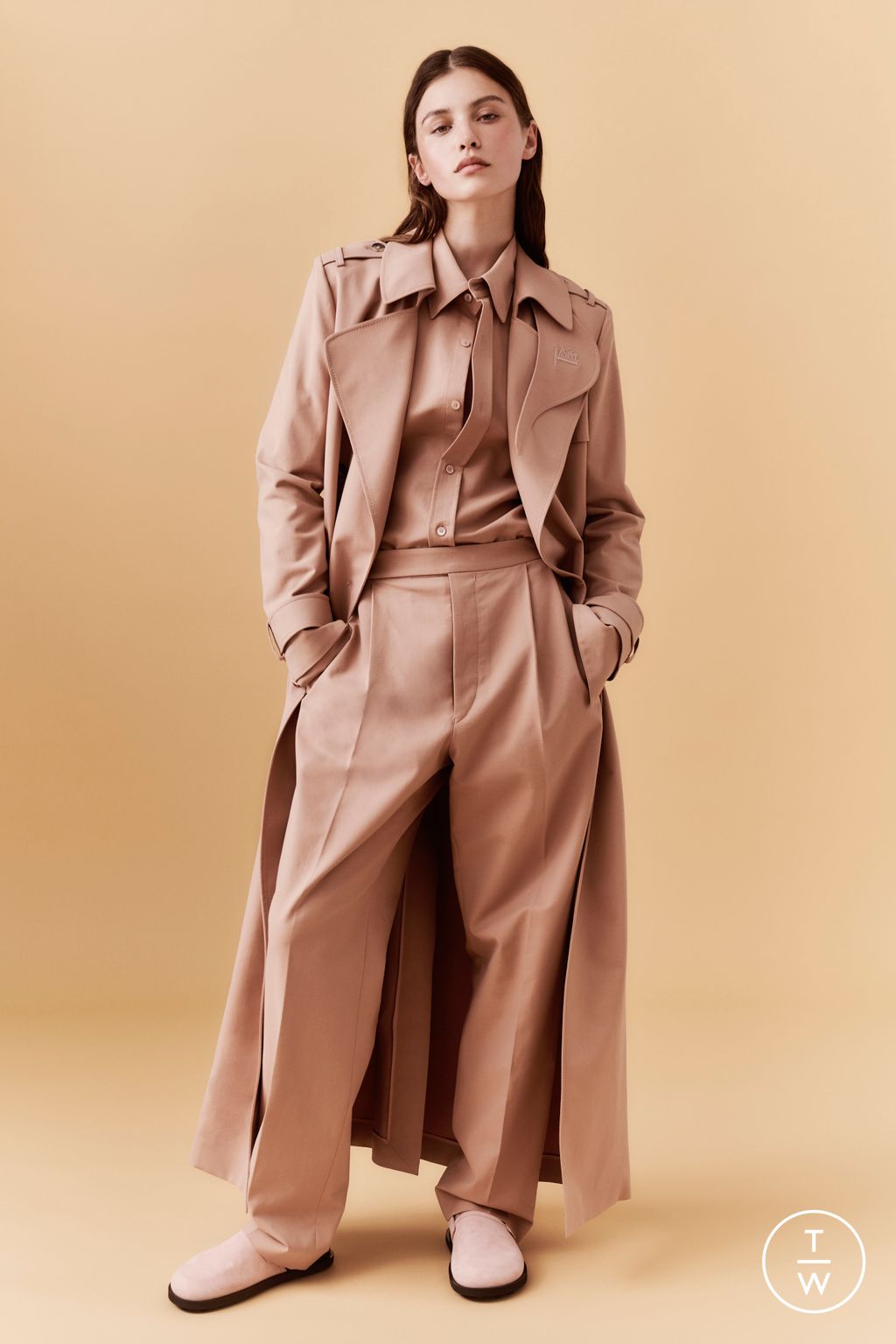 Fashion Week Milan Resort 2023 look 21 from the Tod's collection 女装