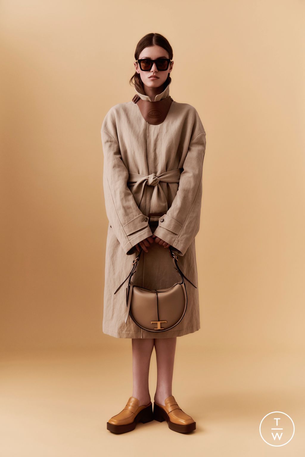 Fashion Week Milan Resort 2023 look 25 from the Tod's collection womenswear