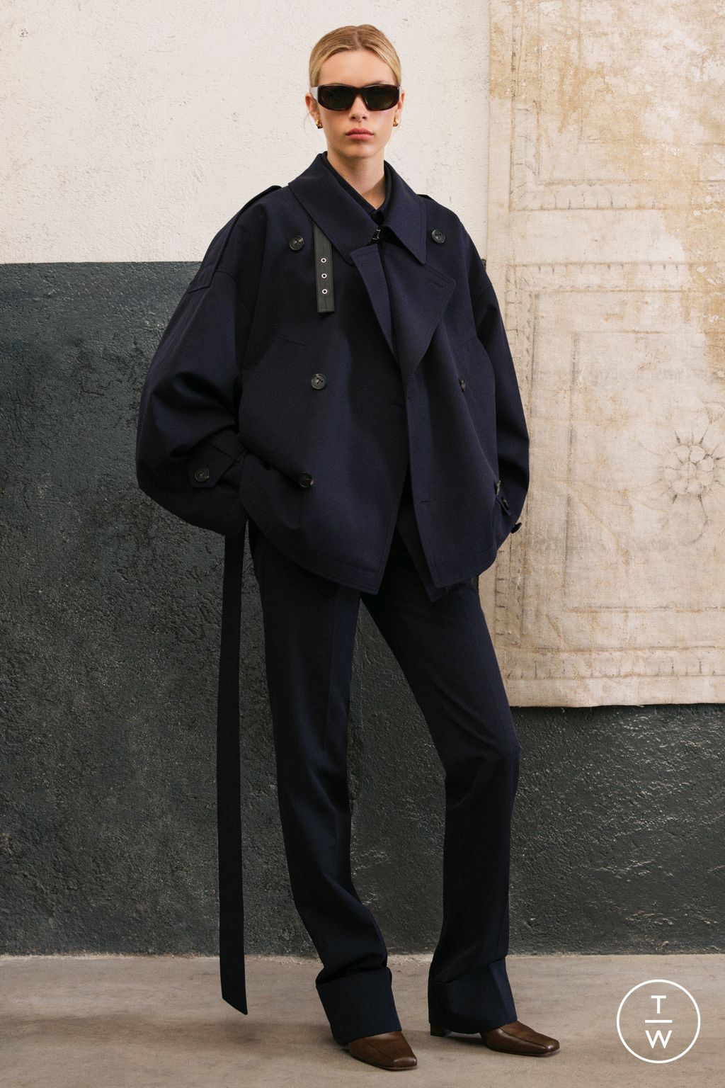 Fashion Week Milan Resort 2025 look 1 from the Tod's collection womenswear