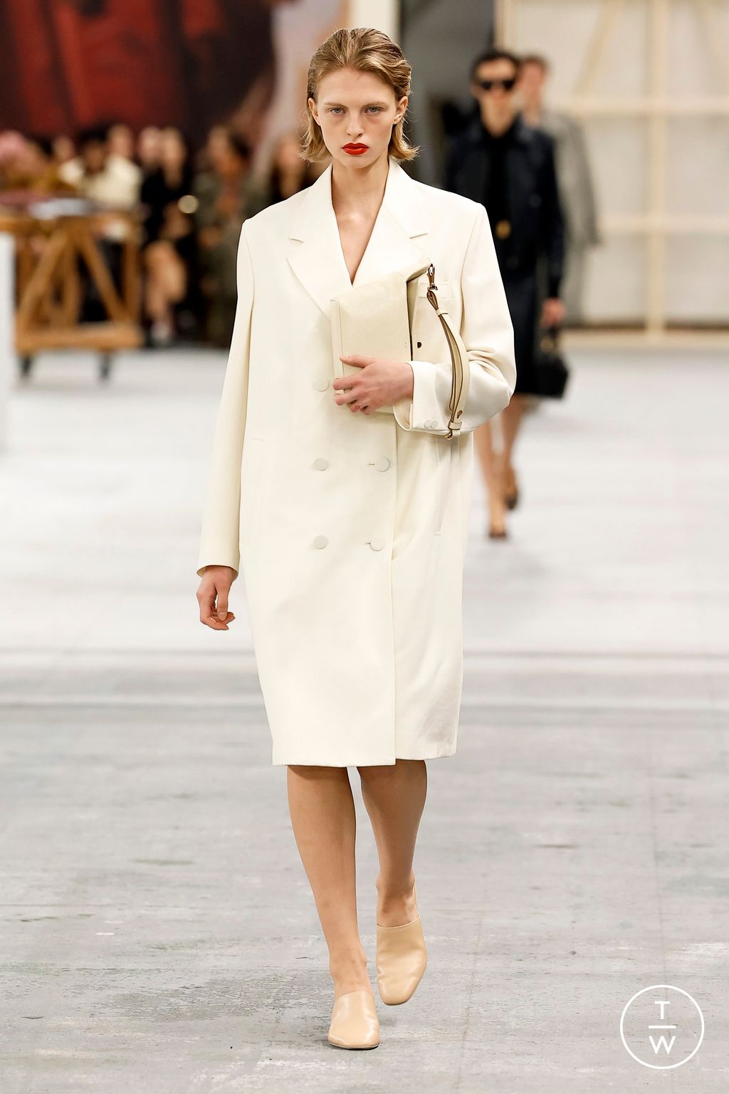 Fashion Week Milan Spring/Summer 2024 look 6 from the Tod's collection womenswear